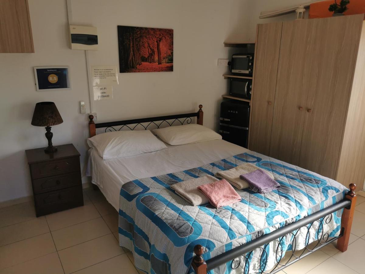 Nicosia Rooms Studios ภายนอก รูปภาพ